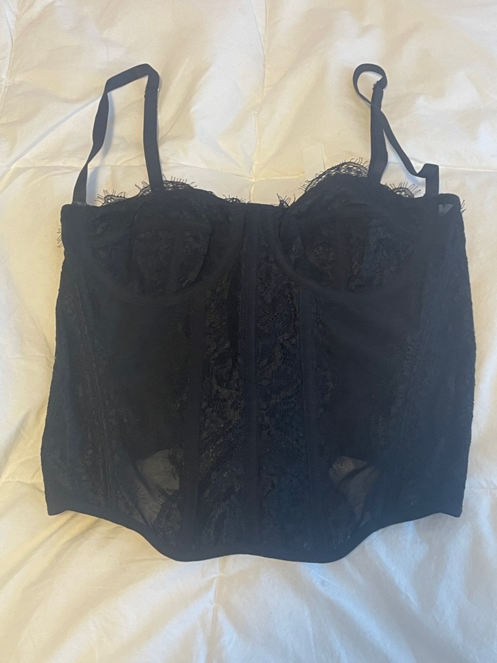 Black lace corset top with adjustable straps by wynnque size small
